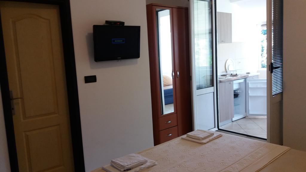 Apartmani Luka 헤르섹 외부 사진