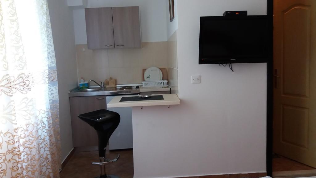 Apartmani Luka 헤르섹 외부 사진